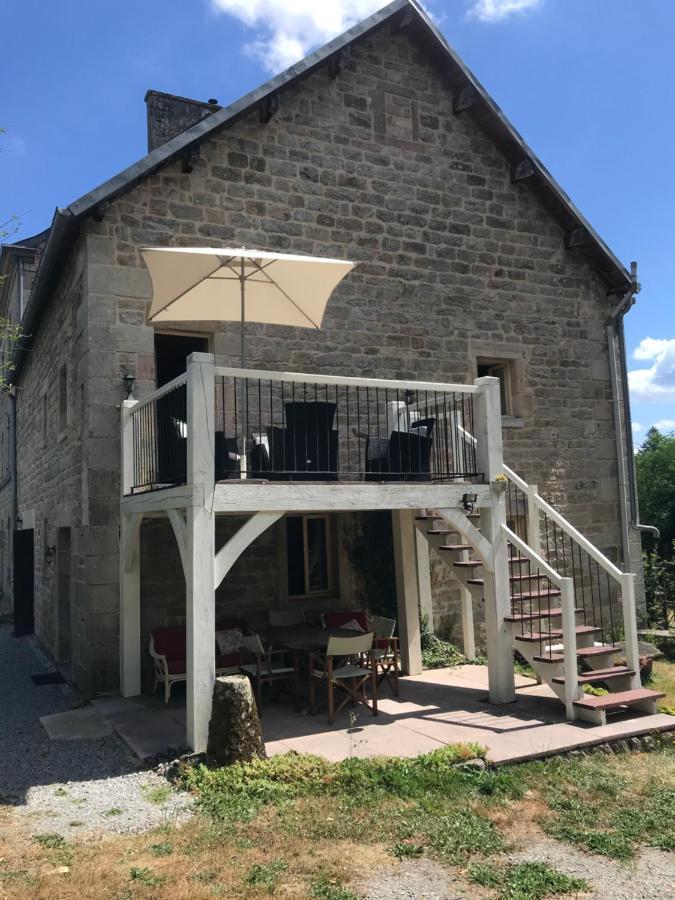 Chez Jallot - Upper Gite Vidaillat エクステリア 写真