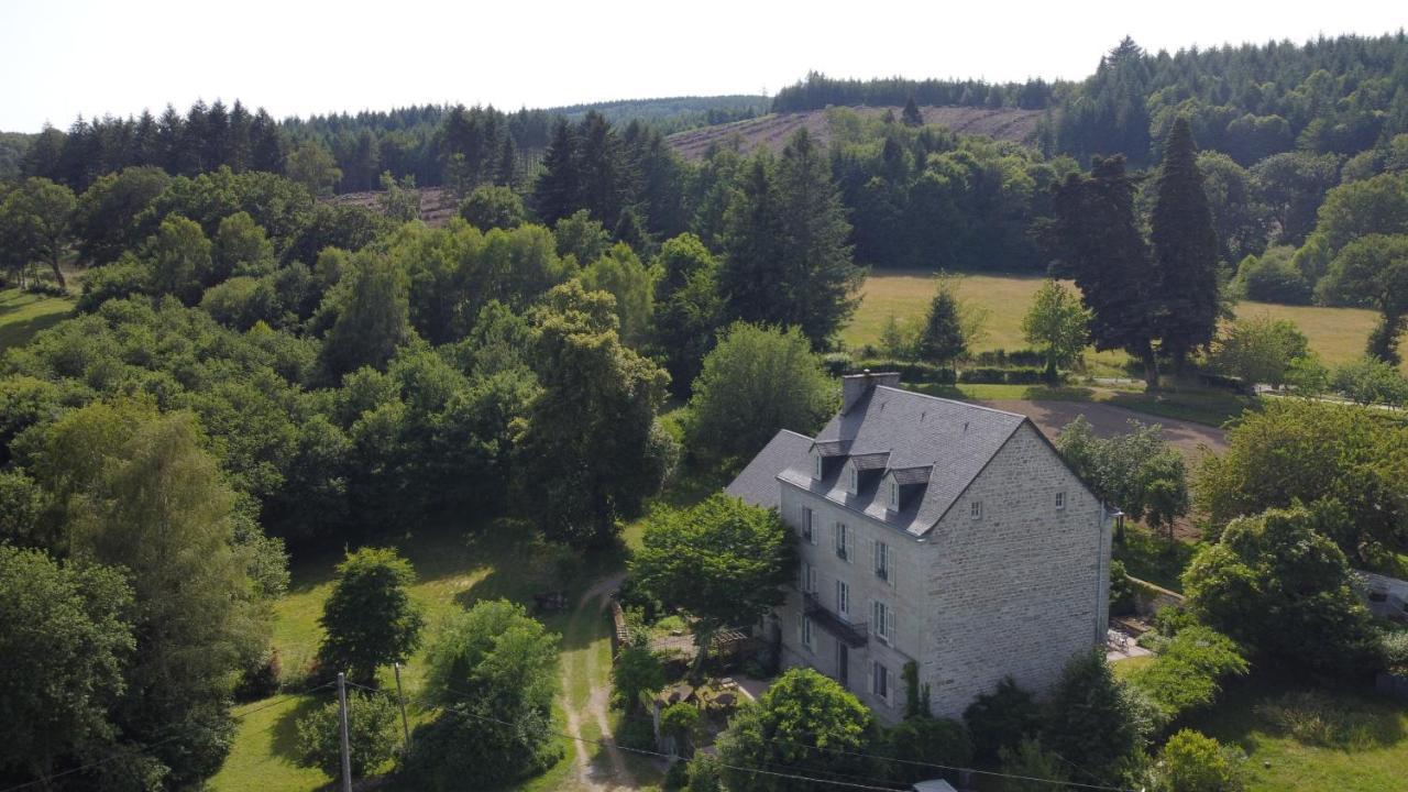 Chez Jallot - Upper Gite Vidaillat エクステリア 写真